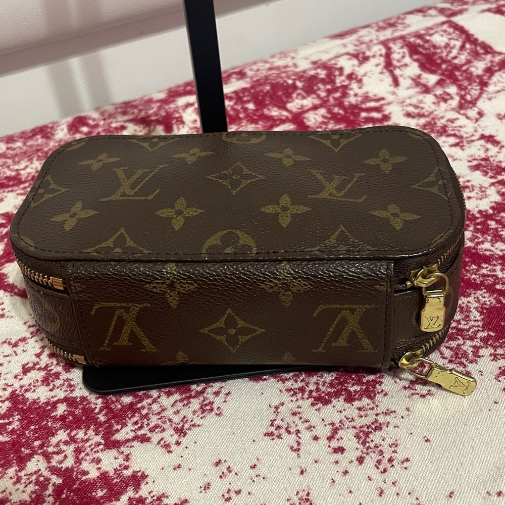 Louis Vuitton Brown Monogram Cosmetic Bag - Picture 5 of 13
